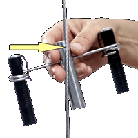 Montageschritt 1: Einf&auml;deln